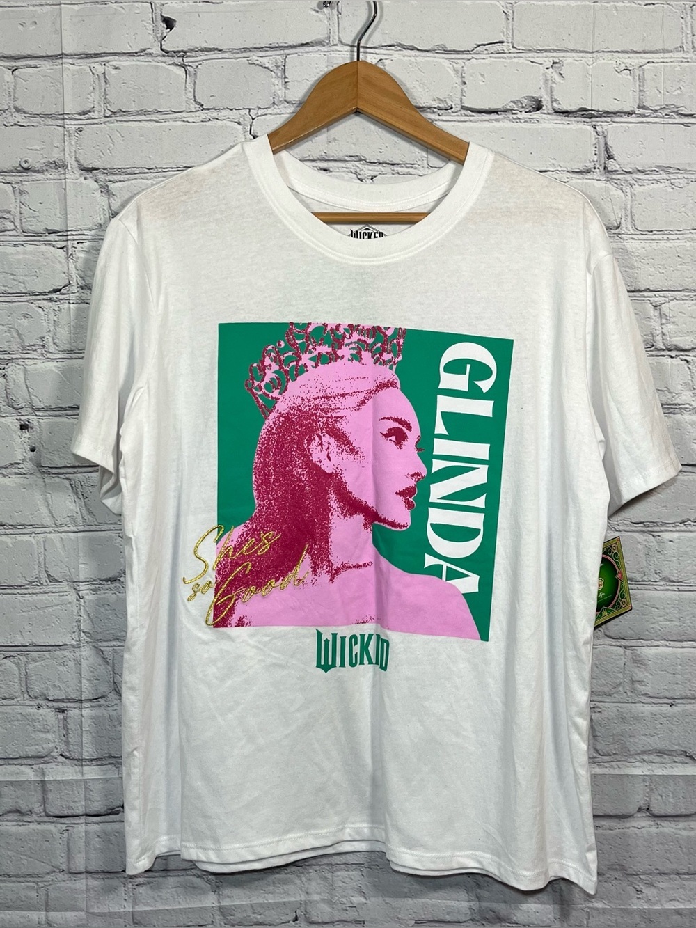 Wicked Glinda & Elphaba T-Shirt Womens Size Large White Embroidered NWT